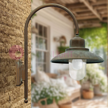 PATIO Wall Lamp in antique...