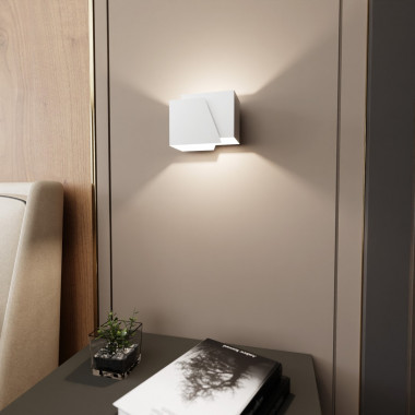 FROST Wall Lamp White Metal...